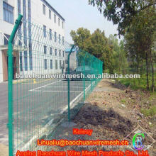 Green plastic coated double wire welded fence